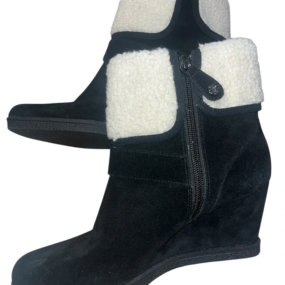 Isaac Mizrahi Black and Cream Winter Boots